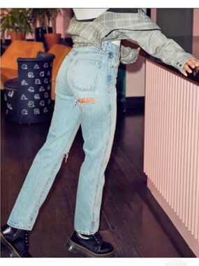 REVICE Straight Leg ex boyfriend player one Distressed Jeans in Blue Waist 26